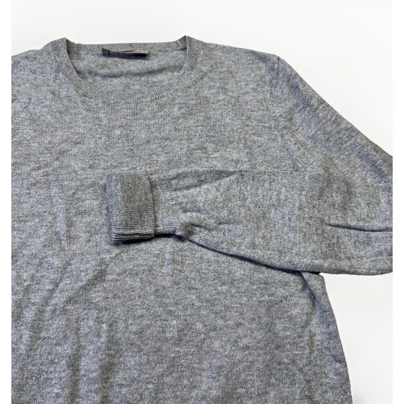 Everlane The Cashmere Crew Sweater Gray Women’s Size M Soft Lightweight Knit - Picture 3 of 5